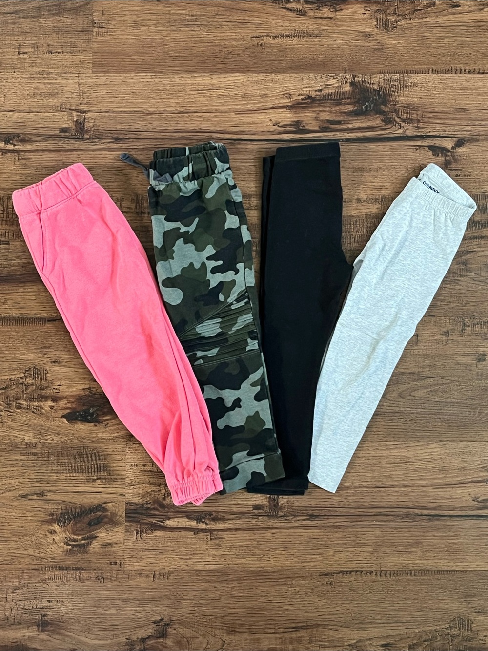 Lot Of 4 Toddler Pants Old Navy Cat & Jack ‘Pink Camo Black Gray’ (size 3T)